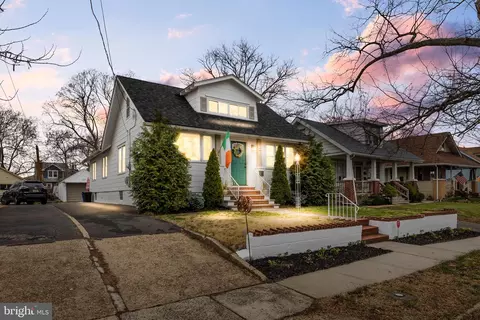 113 Manheim Ave, Oaklyn, NJ 08107