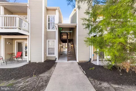 178 Kenwood Dr, Sicklerville, NJ 08081