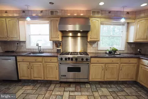 Kitchen - 33 E Clearview Ave, Pine Hill, NJ 08021 photo 2 of 2