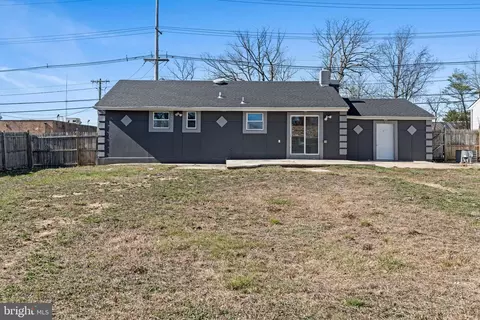 376 Lower Landing Rd, Blackwood, NJ 08012