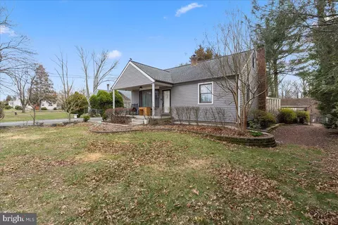 303 Evesham Rd, Voorhees, NJ 08043 photo 3