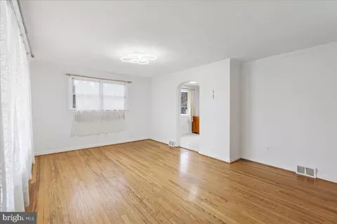 303 Evesham Rd, Voorhees, NJ 08043 photo 5
