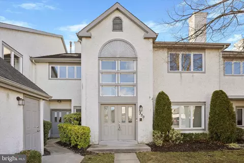 330 Chanticleer, Cherry Hill, NJ 08003