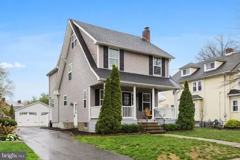 126 Stratford Ave, Westmont, NJ 08108