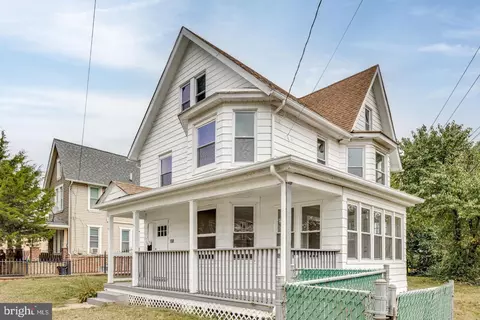 108 Linden Ave, Oaklyn, NJ 08107