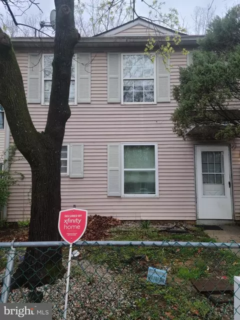 85 Hampshire Rd, Sicklerville, NJ 08081