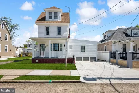 218 N 39th St, Pennsauken, NJ 08110