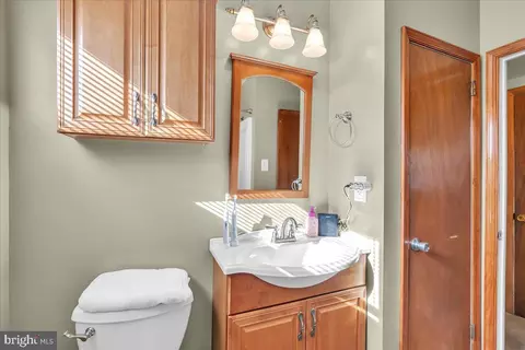 Bath - 25 Congress Rd, Pine Hill, NJ 08021 photo 1 of 2