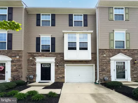 904 Emerson Ct, Clementon, NJ 08021
