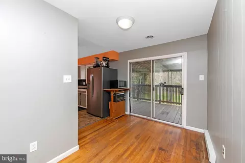 Entry Way - 155 E Atlantic Ave, Clementon, NJ 08021 photo 1 of 5