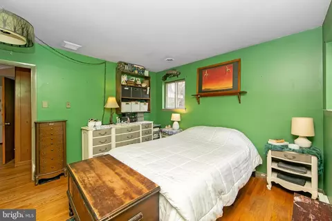 Bedroom - 155 E Atlantic Ave, Clementon, NJ 08021 photo 2 of 8