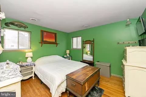 Bedroom - 155 E Atlantic Ave, Clementon, NJ 08021 photo 1 of 8