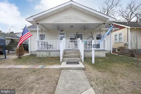 18 Wright Ave, Berlin, NJ 08009