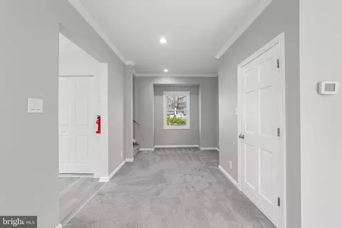 Entry Way - 77 E 7th Ave, Pine Hill, NJ 08021 photo 3 of 8
