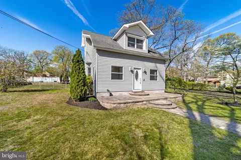 Exterior - 77 E 7th Ave, Pine Hill, NJ 08021 photo 2 of 6