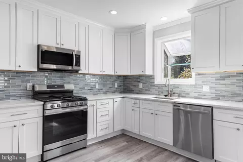 Kitchen - 77 E 7th Ave, Pine Hill, NJ 08021 photo 1 of 2