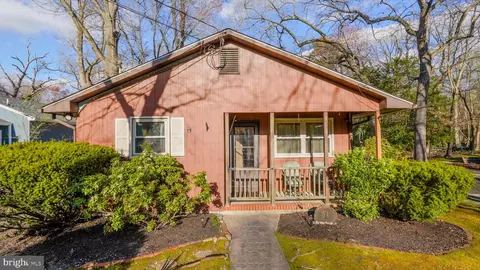 51 Highland Ave, Clementon, NJ 08021