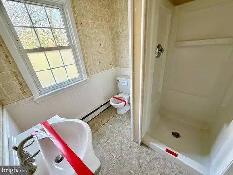 Bath - 220 Berlin Rd, Clementon, NJ 08021 photo 1 of 2