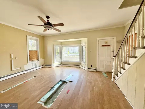 Living - 220 Berlin Rd, Clementon, NJ 08021 photo 1 of 1