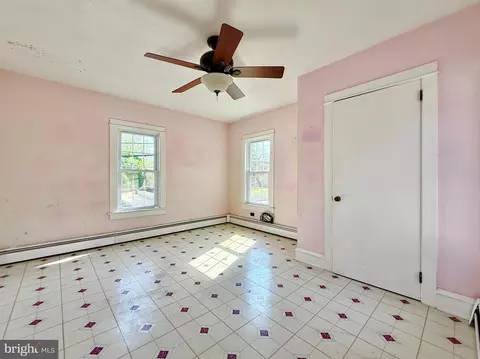 Bedroom - 220 Berlin Rd, Clementon, NJ 08021 photo 3 of 4