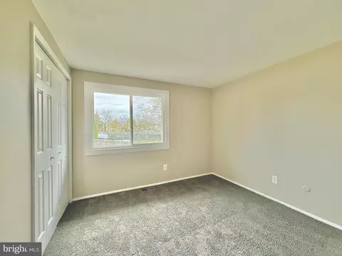 23 Pershing Ln, Sicklerville, NJ 08081 photo 21