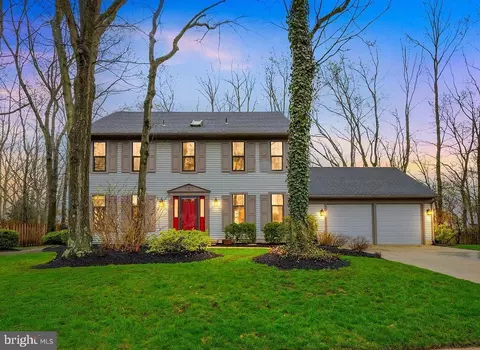 28 Burnham Ln, Voorhees, NJ 08043