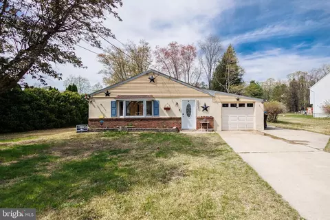 2253 Gennessee Ave, Atco, NJ 08004