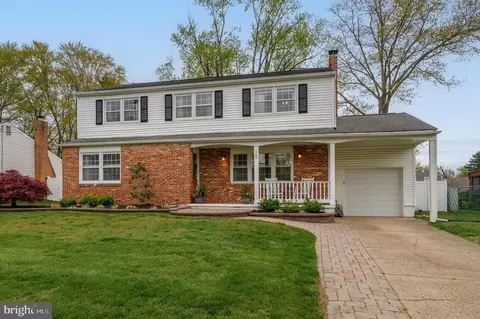 505 Valley Run Dr, Cherry Hill, NJ 08002