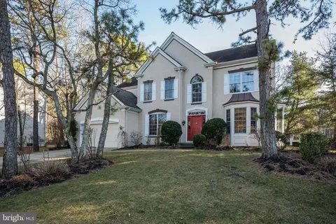 23 Forrest Hills Dr, Voorhees, NJ 08043