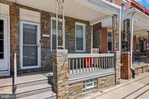 927 Atlantic Ave, Camden, NJ 08104