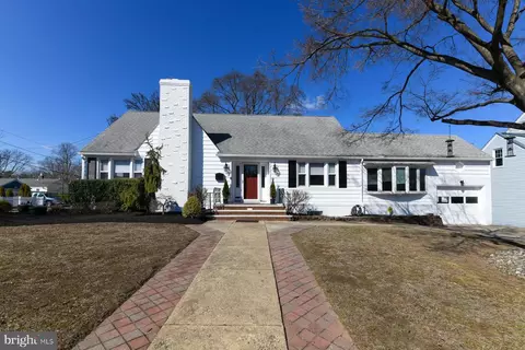 201 E Coulter Ave, Collingswood, NJ 08108