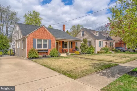 1609 Sycamore St, Haddon Heights, NJ 08035