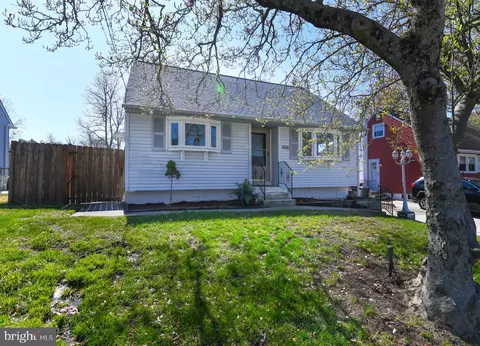 408 Melvin Ave, Glendora, NJ 08029