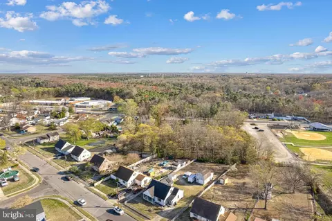View/Area - 91 Estates Rd, Pine Hill, NJ 08021 photo 4 of 5