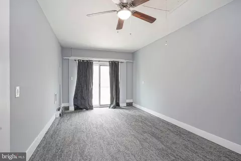 Living - 32 Hampton Gate Dr, Sicklerville, NJ 08081 photo 8 of 8