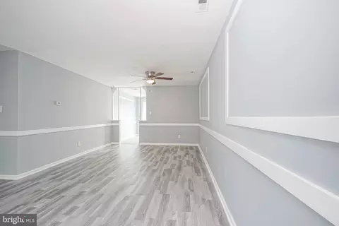 Living - 32 Hampton Gate Dr, Sicklerville, NJ 08081 photo 5 of 8