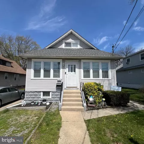 41 W Kings Hwy, Mount Ephraim, NJ 08059