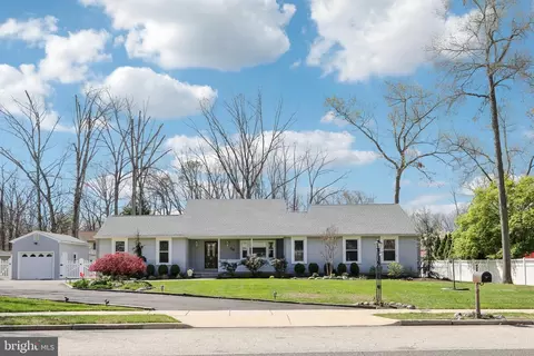 38 Washburne Ave, Berlin, NJ 08009