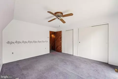 Bedroom - 2 Oakview Dr, Berlin, NJ 08009 photo 4 of 6