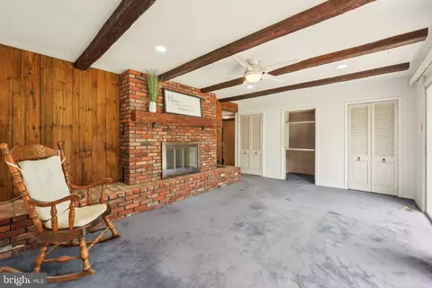 Living - 2 Oakview Dr, Berlin, NJ 08009 photo 3 of 6