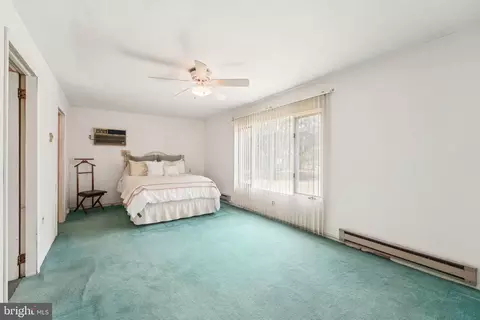 Bedroom - 2 Oakview Dr, Berlin, NJ 08009 photo 1 of 6