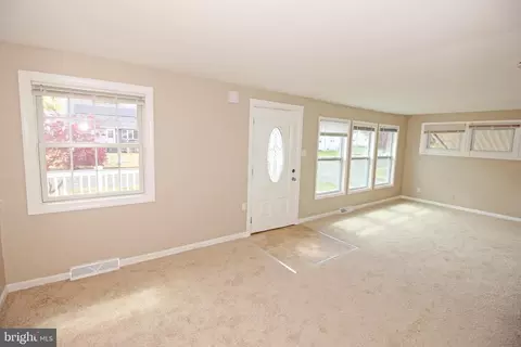 415 Sheppard Ave, Runnemede, NJ 08078 photo 4