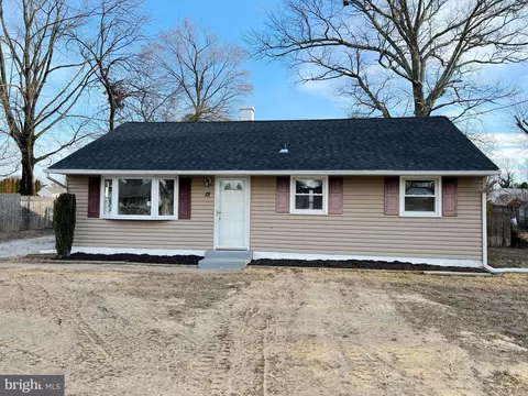 12 Astor Ave, West Berlin, NJ 08091