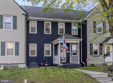210 S Hannevig Ave, Brooklawn, NJ 08030