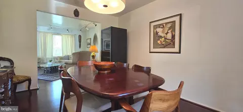Dining - 2 Cardinal Dr, Clementon, NJ 08021 photo 1 of 1