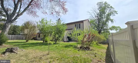 Exterior - 2 Cardinal Dr, Clementon, NJ 08021 photo 4 of 7