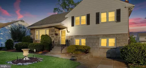 5512 Edwards Ave, Pennsauken, NJ 08109