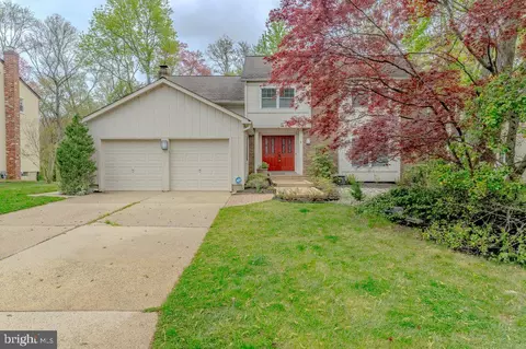 7 Teak Ct, Cherry Hill, NJ 08003