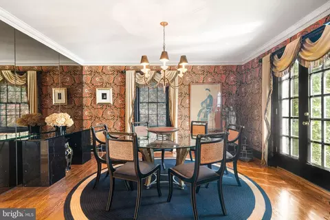 Dining - 902 Warwick Rd, Haddonfield, NJ 08033 photo 1 of 4