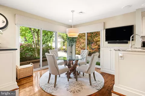 Dining - 902 Warwick Rd, Haddonfield, NJ 08033 photo 3 of 4